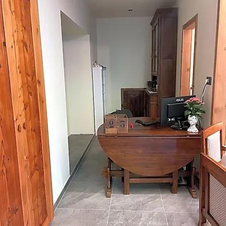 Mologna Hotel 2*