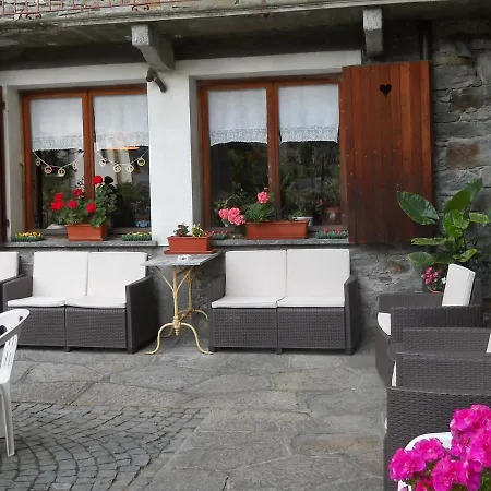 Mologna Hotel 2*